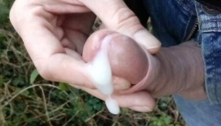 Woodland wanking, cruising, cumming for strangers - Rockard Daddy