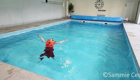 Overboard evening dress lifejacket