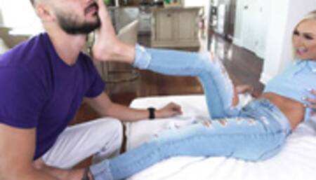 Chloe Temple Footjob & Fuck Sesh