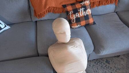 Twist To The Tale (4K MP4)