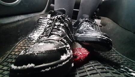 Candid Plushie Trample Snowy Nike Sneakers Mazda WMV