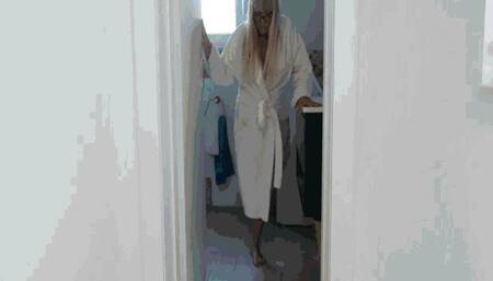 Morning amputee 3 AVI(1280x720)FHD