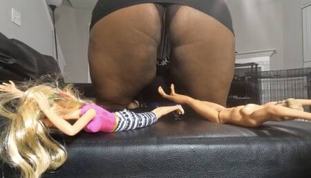 Tiny Pathetic Human Couple vs Giantess MXDominion's Enormous Ass