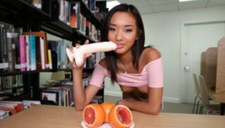 BJ tips with Sexy Asian