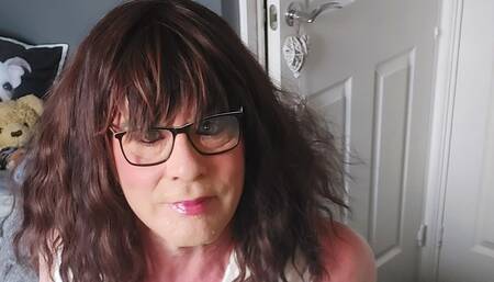 Crossdresser Juniper Beri