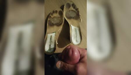 Cum in fingerprints shoes