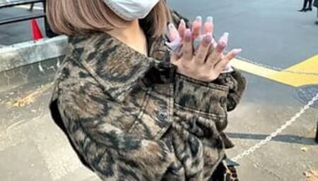 No skin in the store! Bareback creampie no time limit Beautiful Butt and shaved sex worker】 Private sex with a bikini girl give him a lotion blowjob filled her mouth with a slippery and superb oral sex.