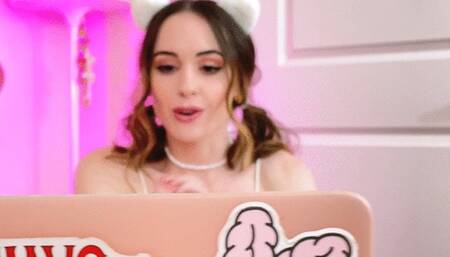 Pregnant Youtuber Goes Into Labor Live Streaming