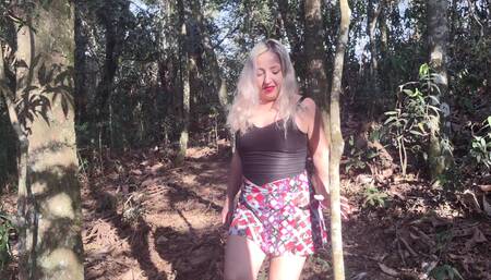 Couple seen having sex in the park