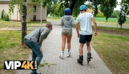 Submissive guy receives money for GFs awesome sex with hunter