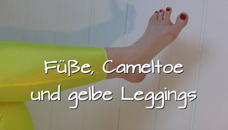 Feet, cameltoe and yellow leggings - Füße, Camelto und gelbe Leggings