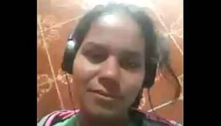 making video call, having live sex with a friend. I leave you her instagram @ tatianamodel04 (full video on Red)