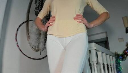 White legging cameltoe