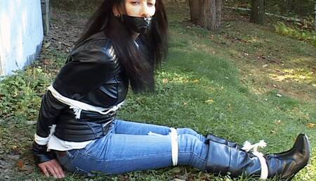 Caught in the Act Remastered (MP4 1080p) - Jynx