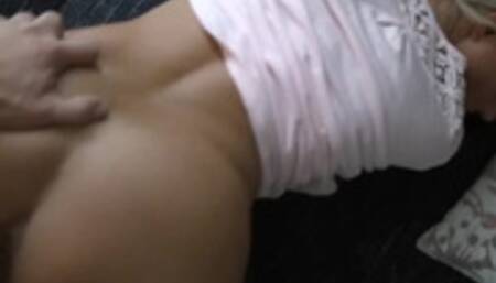 Creampie mit Lieblingsstiefneffen betrogen