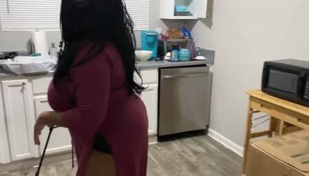 Shrinking boyfriend for Dinner