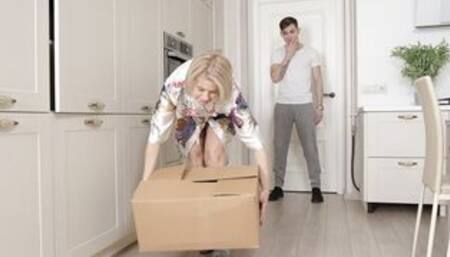 Mature blondes hubby doesnt know about her kinky hookups