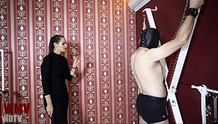 First Strokes of the Day (HDTVWMV) – Lady Iveta