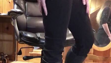 BOOTS, SOCKS AND WRINKLED SOLES