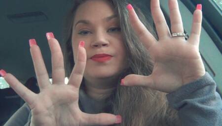 Public Hand Worship Natural Light In My Car (MP4) ~ MissDias Playground