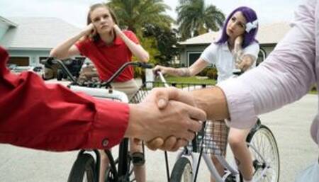Cute Step Daughters Jessae Rosae & Val Steele Learn How To Ride More Than A Bike - DaughterSwap