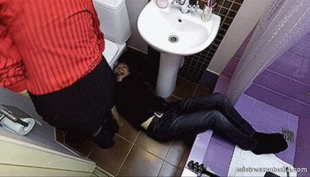 Slava - Toilet Domination (4K)