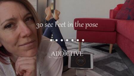 French - 30 sec pour jouir - Feet in The pose