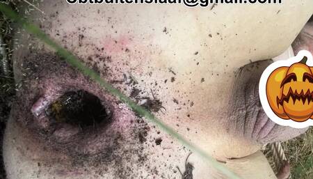 Stuffing asshole with mud