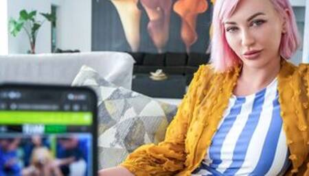 MILF mom saw stepson was watching porn