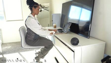 I have to pee and fart excuse me 4k