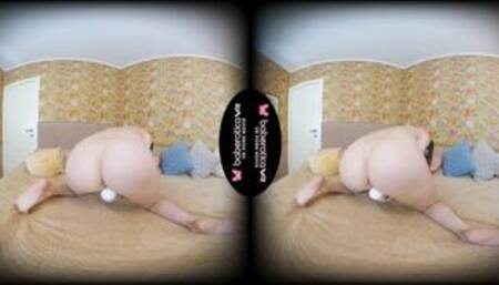 Solo girl, Jemma is using a Hitachi all day long, in VR