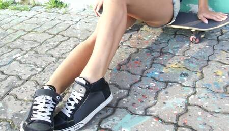 learning on skateboard Dominika c