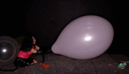 Miss Mai Machine Pops Large Balloons HD WMV (1920x1080)