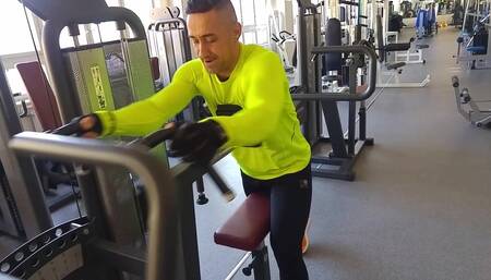 MugurPorn GYM time and full power (Romanian Transilvenie Location hom)