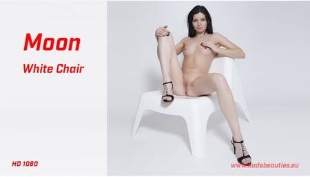 Moon - White Chair