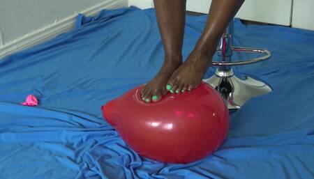 KASSEY STARR FIRST FOOT TO POP