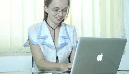 MilenaAngel. Hold On