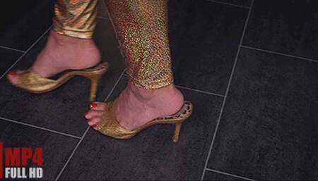 Slapping Heels (FULL HD) – Lady Amira