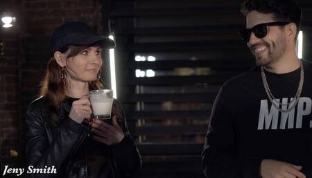 Jeny Smith - How to play a DJÂ 