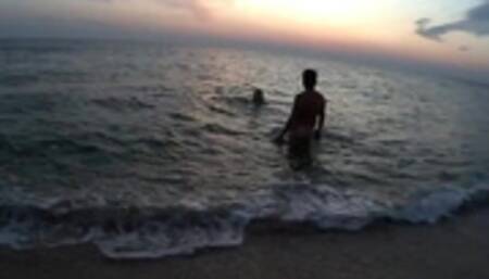 Wet sex. Public. Marta fucks rolling in the deep