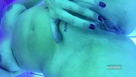 Euroslut Private Video: Tanning Salon Slut Solarium Masturbation