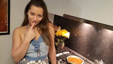 Thanksgiving Spankings/Dildo/TwoDicks/POV/Blowjob/Facial 2019