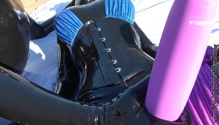 Rubber_Jeff using the blind Fuckdoll on the Beach P2