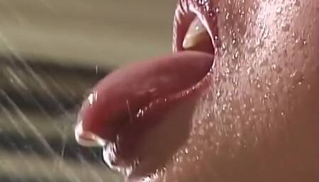 Rebecca Lord and Cheyenne Silver: WET!