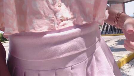 Fingering in a public loo