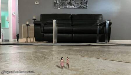 Sexy Ladies Shrunken Tiny & Naked After Bad Date With Mia Hope & Rachel Adams (HD 1080p MP4)