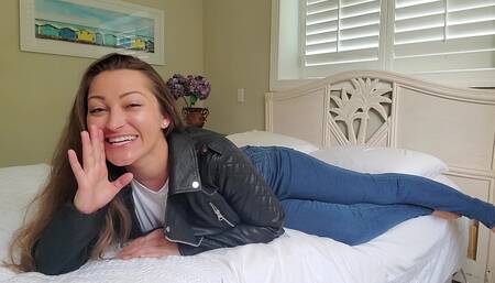 Custom: Linus- older sisters friend, virgin nerd, bush lover, JOI