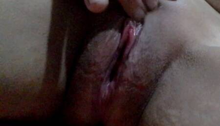 Sweet Ivana masturbates very well