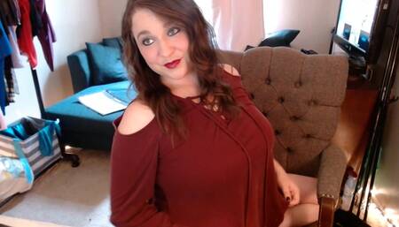 Worshipping Your Mistress is ALWAYS the BEST Way to Get Her Attention!