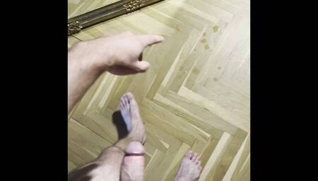 Big daddy flex for a huge ejaculation